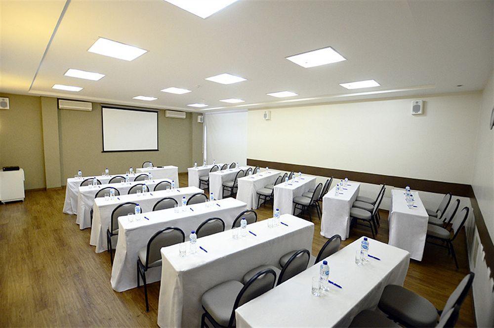 Golden Blue Hotel Londrina Extérieur photo